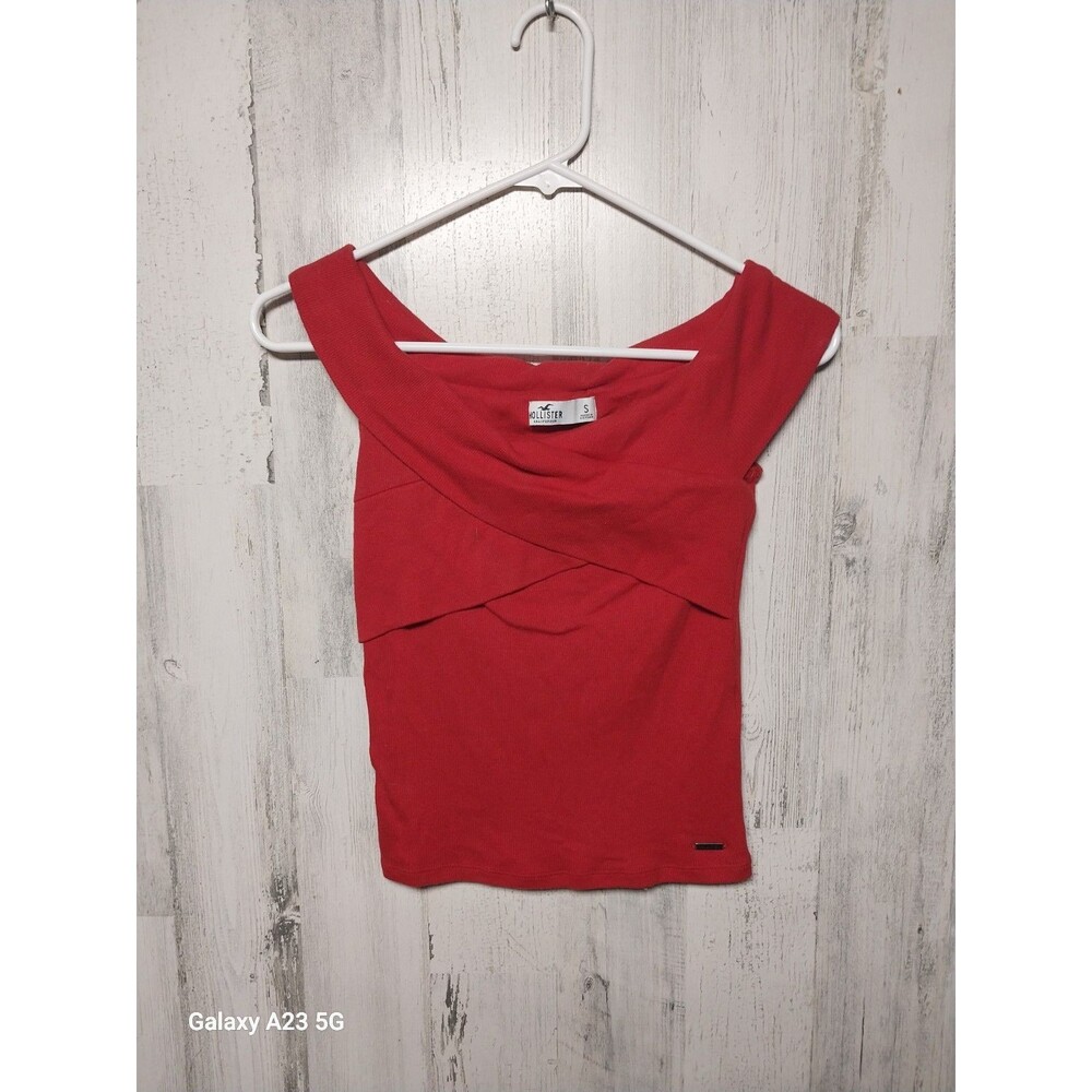 Hollister Ribbed Off Shoulder Red Crop Top Size Small